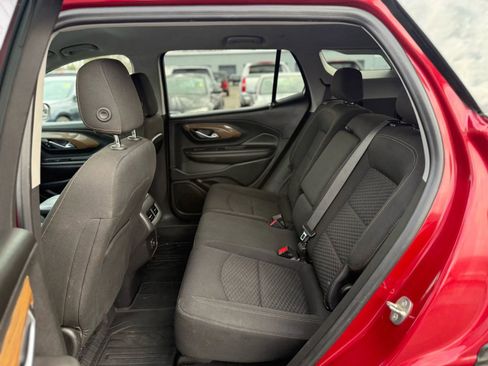 Used 2021 GMC Terrain SLE w/ Driver Convenience Package image 14