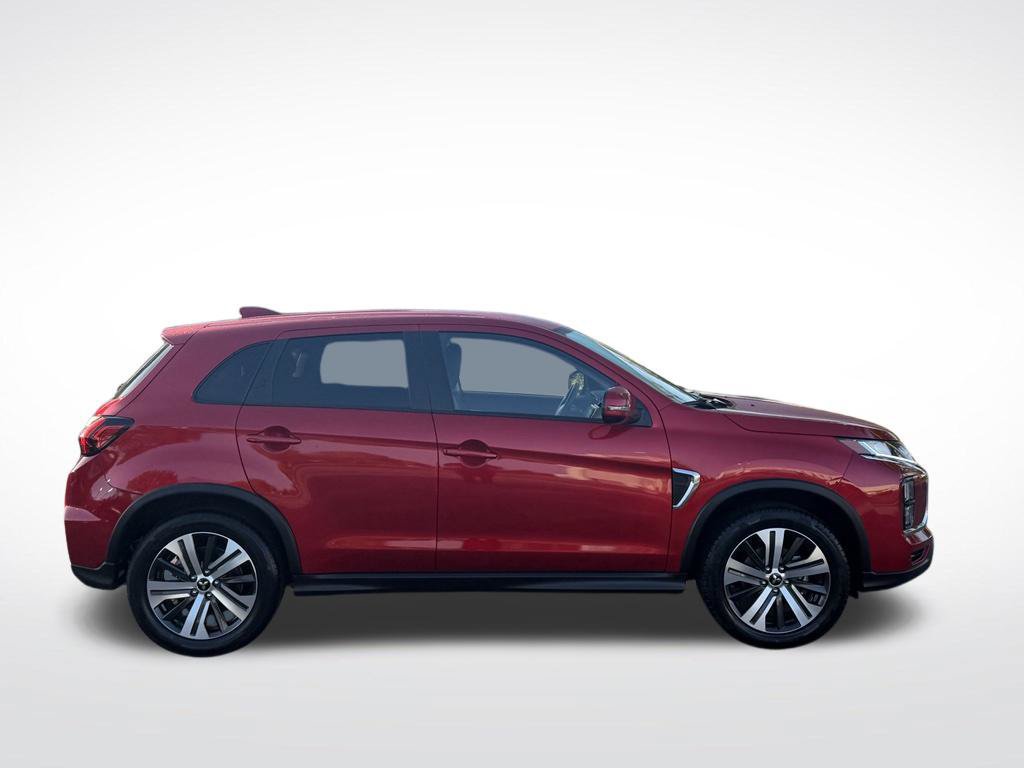 Used 2025 Mitsubishi Outlander Sport SE AWD/4WD image 7