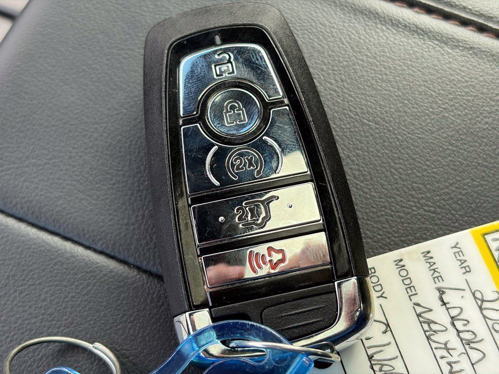 Used 2024 Lincoln Nautilus Reserve w/ Equipment Group 202A AWD/4WD image 44