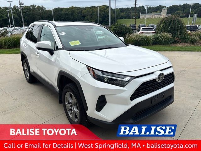 Used 2025 Toyota RAV4 XLE w/ Convenience Package AWD/4WD image 1