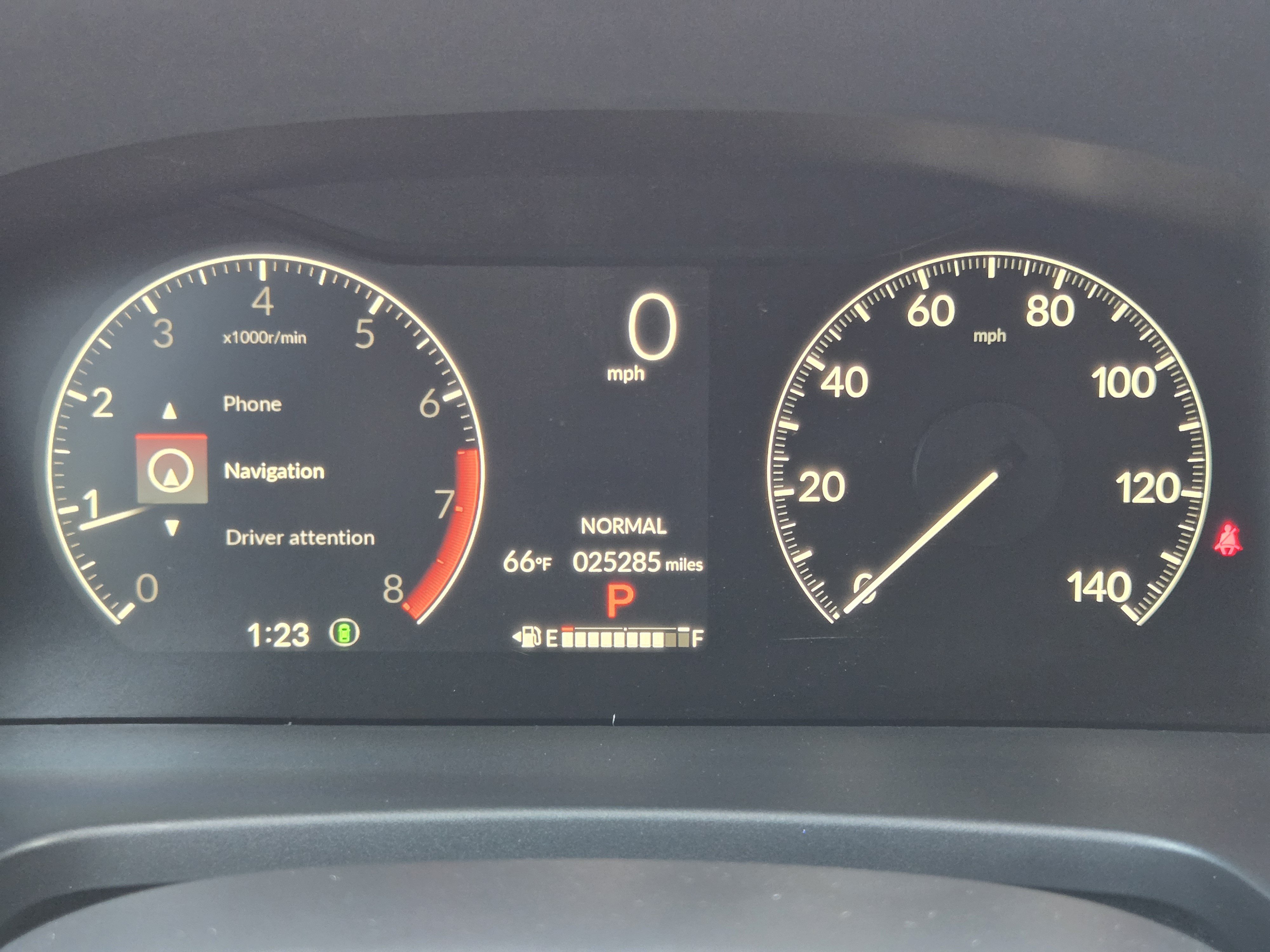 Certified 2025 Honda Pilot Touring image 16
