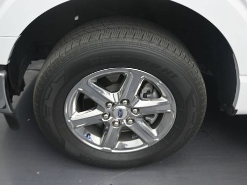 Used 2025 Ford F150 XLT w/ Equipment Group 301A Standard RWD image 9