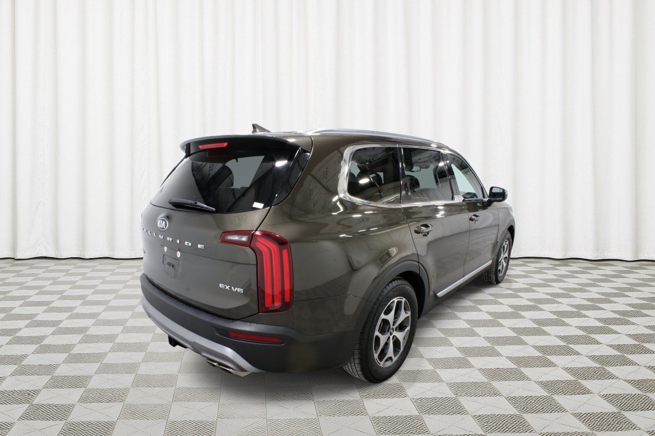 Used 2021 Kia Telluride EX w/ Towing Package AWD/4WD image 3