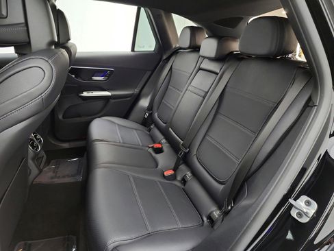 Certified 2024 Mercedes-Benz GLC 300 image 15