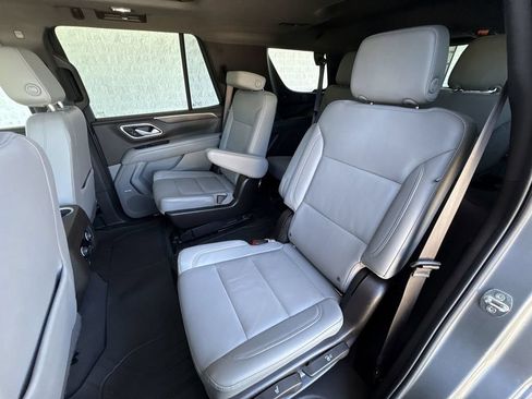 Certified 2022 Chevrolet Tahoe LT w/ Luxury Package AWD/4WD image 26
