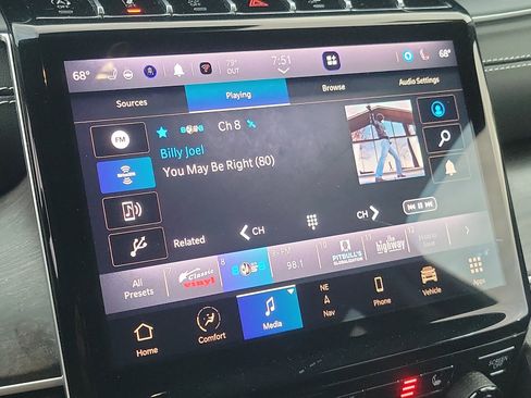 Certified 2023 Jeep Grand Cherokee Limited image 16