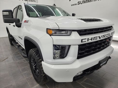 Used 2023 Chevrolet Silverado 2500 LT w/ Z71 Sport Edition image 2