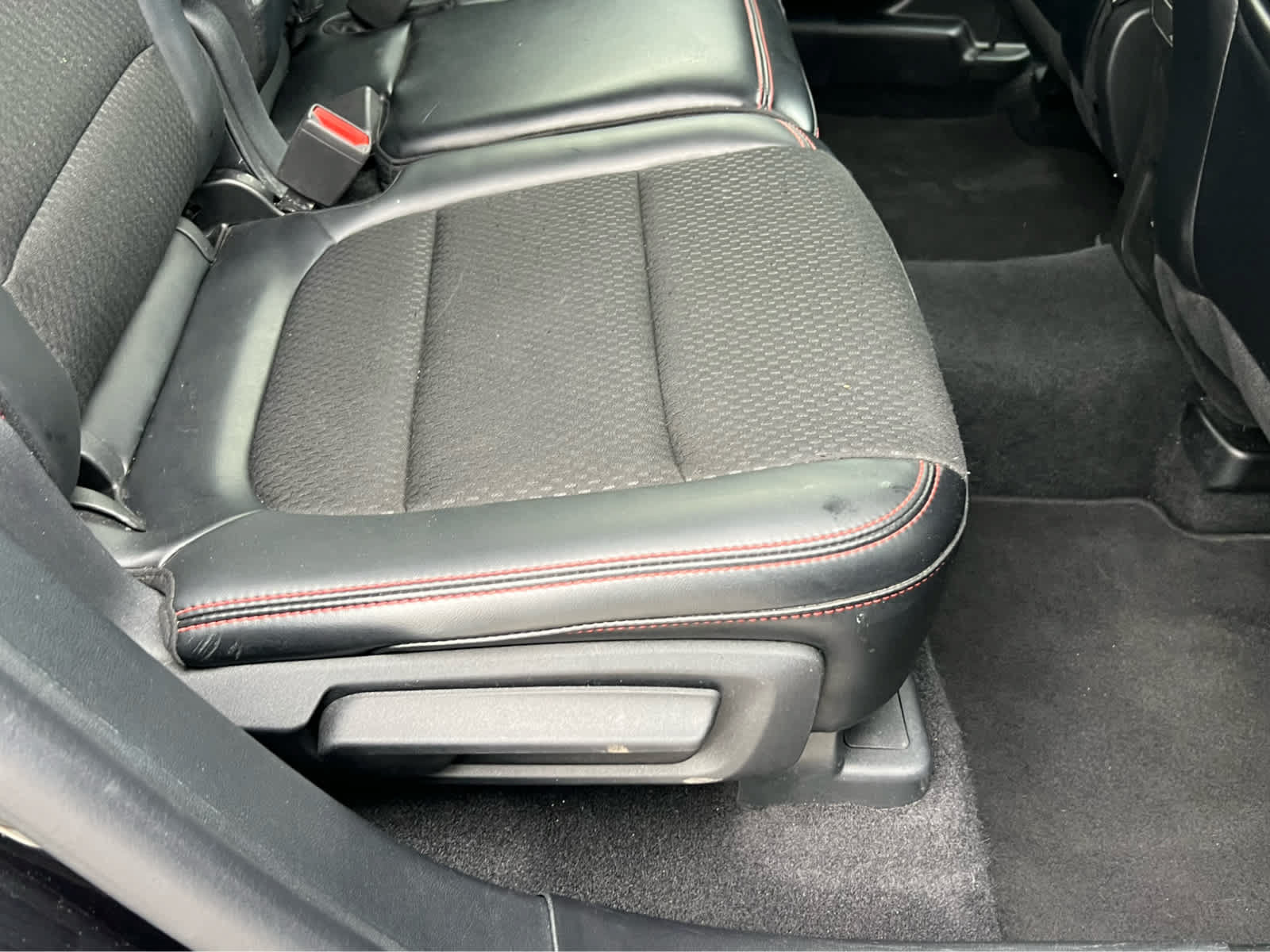 Used 2025 Ford Escape ST-Line Select AWD/4WD image 21
