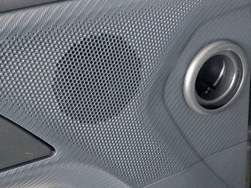 Used 2024 Ford Mustang Premium image 10