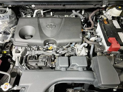 Certified 2023 Toyota RAV4 LE AWD/4WD image 26
