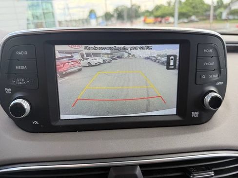 Used 2020 Hyundai Santa Fe SEL w/ Convenience + Premium Package AWD/4WD image 13