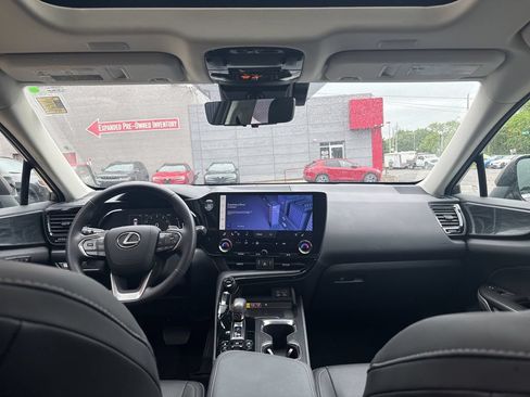 Used 2023 Lexus NX 350 AWD image 34