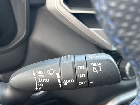 Used 2024 Toyota Sequoia Platinum AWD/4WD image 22