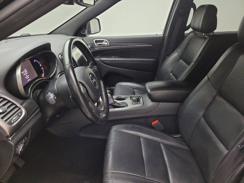 Used 2020 Jeep Grand Cherokee Limited AWD/4WD image 17