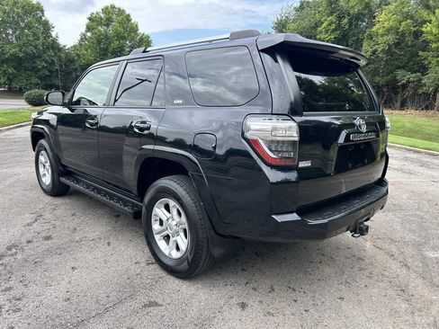 Used 2021 Toyota 4Runner SR5 Premium AWD/4WD image 5
