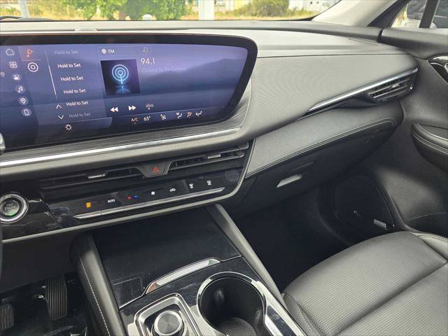 Used 2024 Buick Envision Preferred AWD/4WD image 26