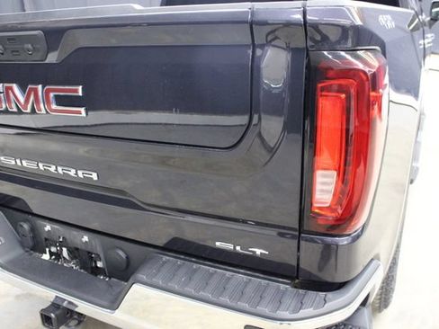 Used 2024 GMC Sierra 1500 SLT AWD/4WD image 49
