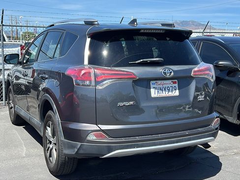 Used 2016 Toyota RAV4 XLE AWD/4WD image 3