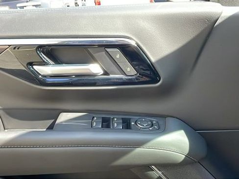 New 2026 Chevrolet Suburban LS w/ LPO, Dark Essentials Package RWD image 26