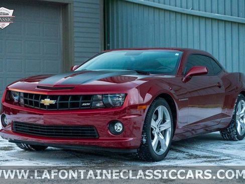 Used 2010 Chevrolet Camaro SS image 16