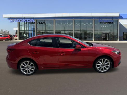 Used 2016 MAZDA MAZDA3 s Touring FWD image 5