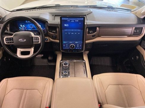 Used 2023 Ford Expedition Max Limited AWD/4WD image 13