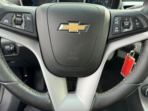 Used 2014 Chevrolet Cruze LT w/ Technology Package image 19