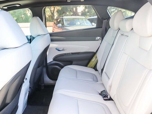 New 2025 Hyundai Tucson Limited image 20