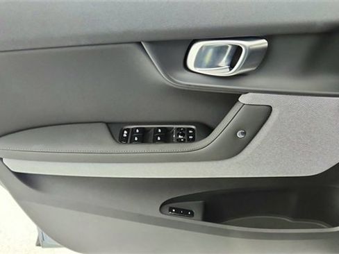 Used 2022 Polestar Polestar 2 image 33