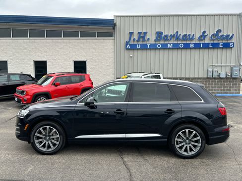 Used 2017 Audi Q7 3.0T Prestige AWD/4WD image 4