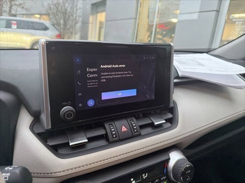 Used 2024 Toyota RAV4 XLE Premium image 6