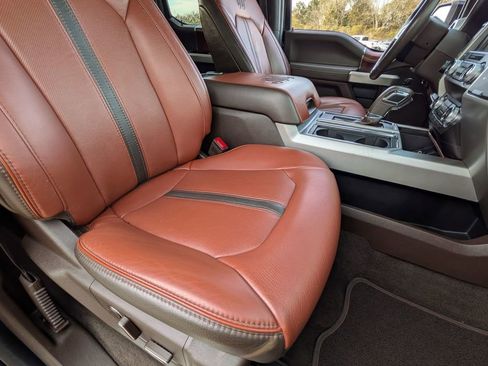 Used 2019 Ford F150 King Ranch image 33