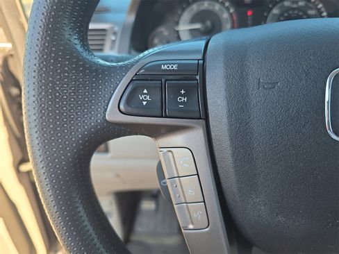 Used 2014 Honda Odyssey EX image 21