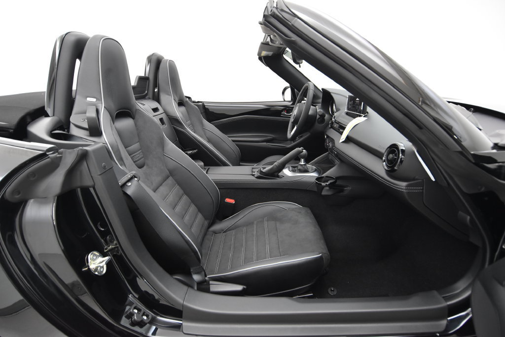 Used 2025 MAZDA MX-5 Miata Club w/ Brembo/BBS Recaro Package RWD image 24