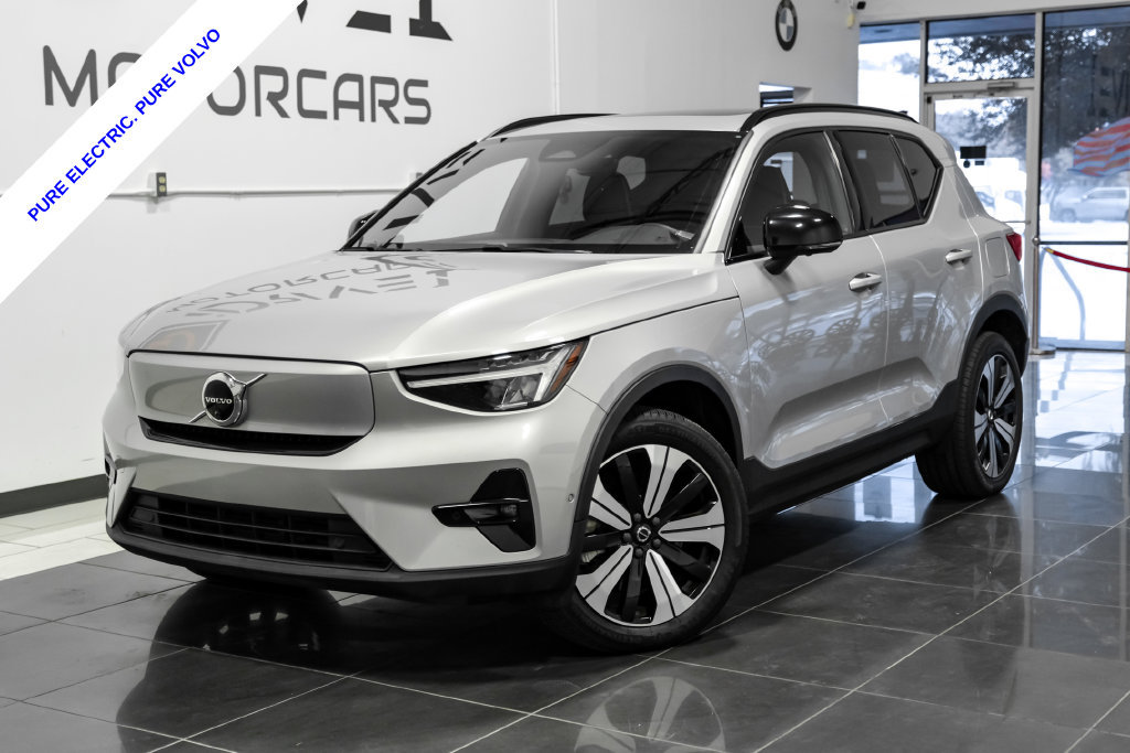 Used 2023 Volvo XC40 Recharge Plus AWD/4WD image 7