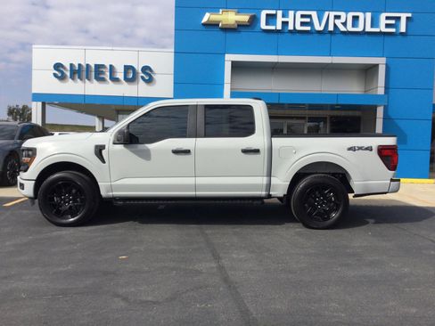 Used 2024 Ford F150 STX w/ STX Black Appearance Package AWD/4WD image 10