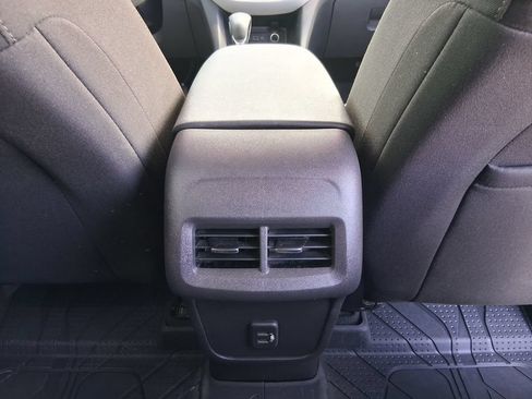 Used 2024 Chevrolet Equinox LS w/ LS Convenience Package FWD image 22