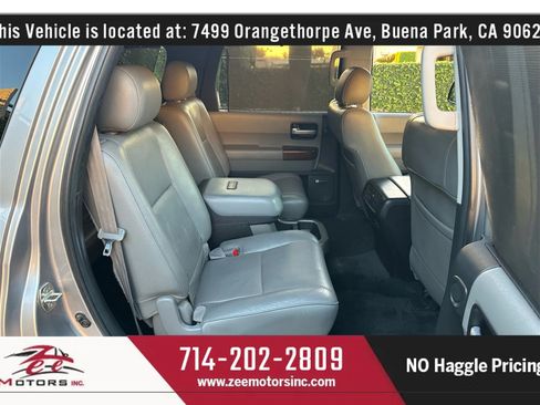 Used 2013 Toyota Sequoia Platinum RWD image 22