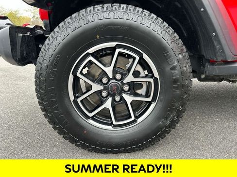 Used 2024 Jeep Wrangler Unlimited Rubicon AWD/4WD image 31