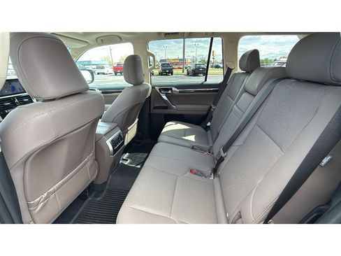 Used 2023 Lexus GX 460 Premium w/ Premium Package AWD/4WD image 37