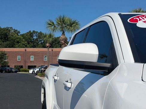 Used 2024 Toyota Tacoma TRD Sport image 11