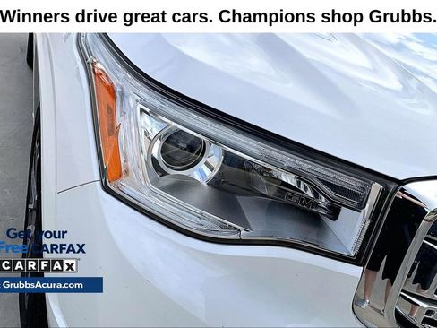 Used 2017 GMC Acadia Denali w/ Technology Package AWD/4WD image 36