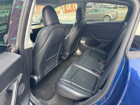 Used 2023 Tesla Model Y Long Range image 5