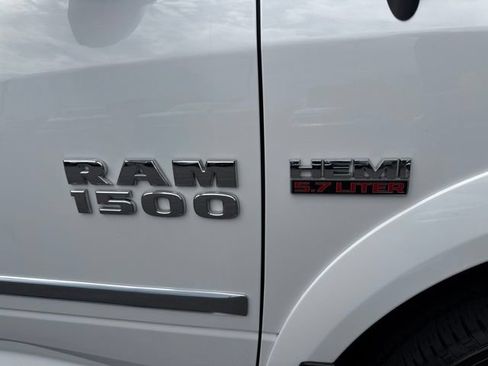Used 2017 RAM 1500 Laramie AWD/4WD image 11