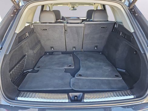 Certified 2025 Audi Q5 Premium w/ Convenience Package image 34