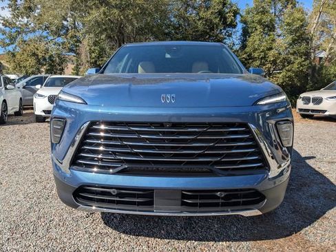 New 2026 Buick Enclave Preferred image 10