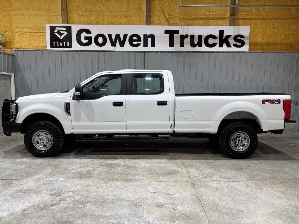 Used 2019 Ford F250 XL w/ Power Equipment Group AWD/4WD image 2