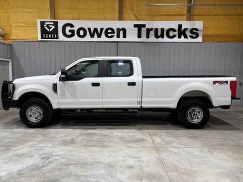 Used 2019 Ford F250 XL w/ Power Equipment Group image 2