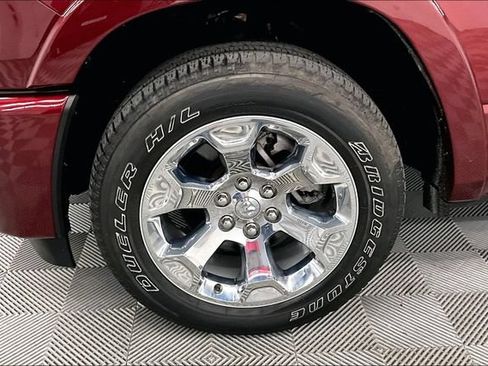 Used 2025 RAM 1500 Big Horn AWD/4WD image 10