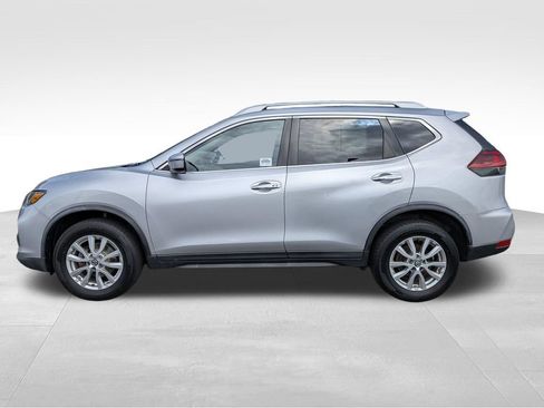 Used 2018 Nissan Rogue SV AWD/4WD image 11